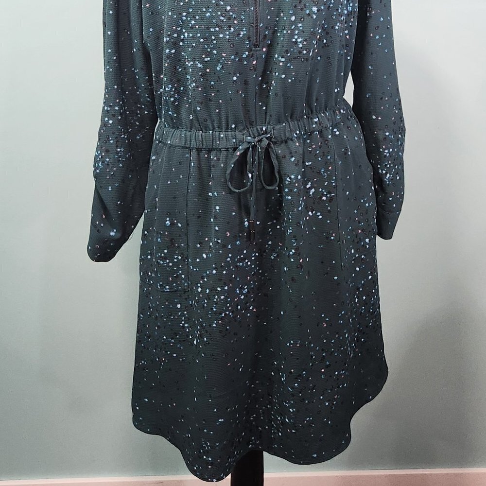 Apt. 9 Green Belted Waist Print Shirtdress
Lot K - Picture 2 of 10